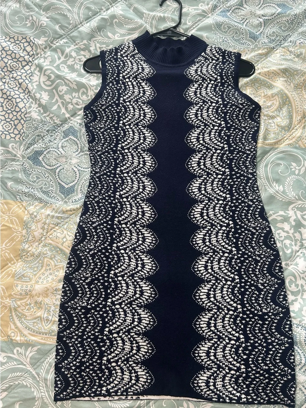 Women's Navy and White Sleeveless Knit Dress